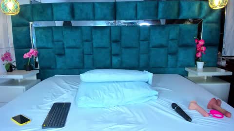 valtira nova online show from January 17, 7:17 pm