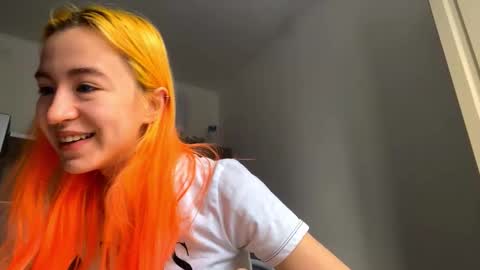 Emily online show from February 5, 7:13 am