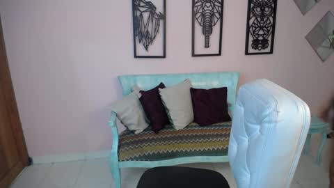 Snapshot of valya_russi chatting on January 27, 12:26 pm Isabella online show from January 27, 12:26 pm