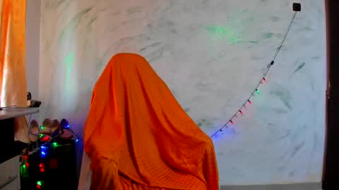 Snapshot of valysexybarbie chatting on January 27, 10:49 am valentina online show from January 27, 10:49 am