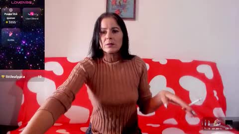 Snapshot of valysexybarbie chatting on October 2, 7:59 am valentina online show from October 2, 7:59 am