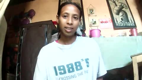 Snapshot of valysexyhot chatting on February 9, 7:23 am valysexyhot online show from February 9, 7:23 am