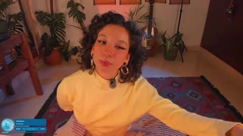 Snapshot of valyturner chatting on December 14, 2:28 am online show from December 14, 2:28 am