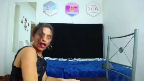 amara online show from October 24, 2:52 am