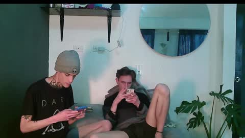 Snapshot of vamp_noah chatting on January 24, 8:32 pm Vamp Noah and Dan online show from January 24, 8:32 pm