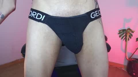 Vamp Noah and Dan online show from April 6, 4:46 am