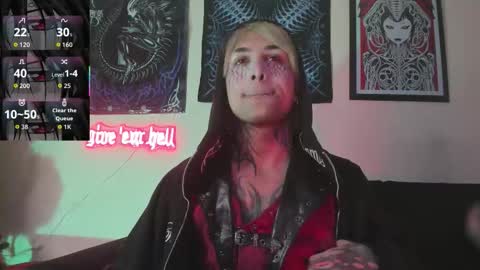 david guzman i model independenthelp me with a thumbs up online show from December 23, 3:37 am