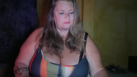 vampwoman online show from February 27, 6:35 am