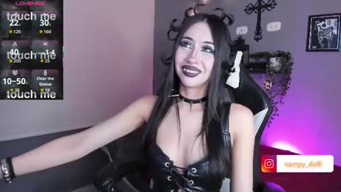 vampy_dolll online show from July 14, 12:35 am