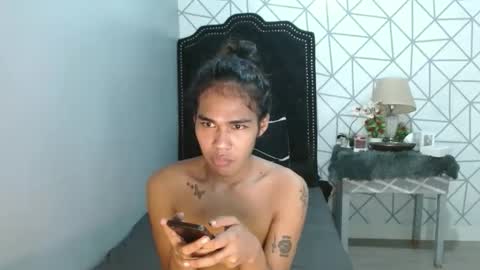 vampy_ebony_laxine online show from May 16, 10:36 am