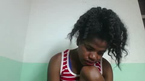 vanafiry online show from February 8, 6:44 pm