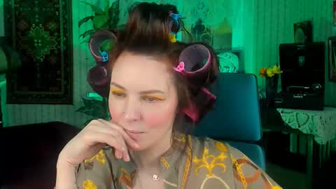 Vanda online show from October 9, 11:08 am