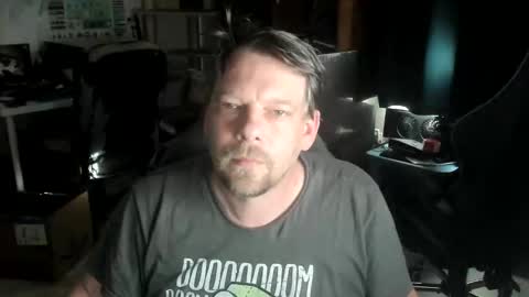 Snapshot of vandonh chatting on November 12, 10:09 pm vandonh online show from November 12, 10:09 pm