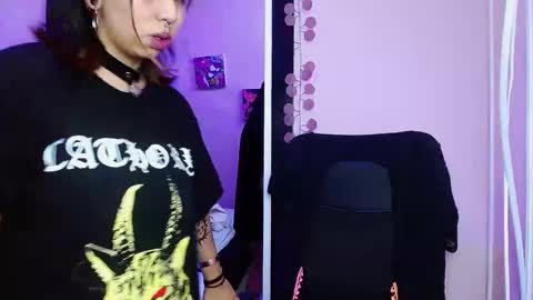 Snapshot of vanesa_boobs chatting on February 26, 3:16 am vanessa bobs online show from February 26, 3:16 am