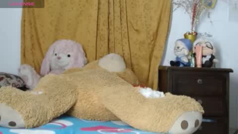 Snapshot of vanesa_giraldo chatting on March 1, 12:07 am vanesa_giraldo online show from March 1, 12:07 am