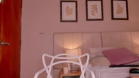 vanessa__cb online show from July 16, 6:58 pm