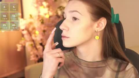 Snapshot of vanessa__lui chatting on February 22, 3:54 pm Vanessa online show from February 22, 3:54 pm