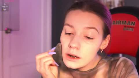 Snapshot of vanessa__lui chatting on March 3, 10:54 am Vanessa online show from March 3, 10:54 am