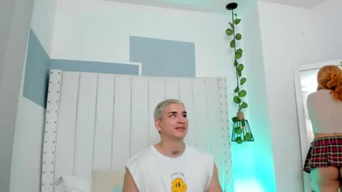 vanessa and sebas online show from April 10, 8:13 pm