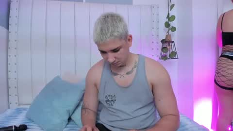 vanessa and sebas online show from April 13, 7:19 pm