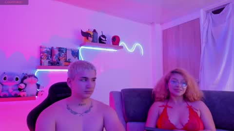 vanessa and sebas online show from April 18, 5:00 am