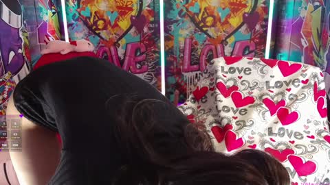Snapshot of vanessa_love chatting on March 10, 4:45 pm Vanessa online show from March 10, 4:45 pm