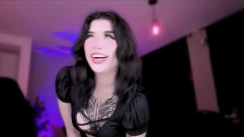 Snapshot of vanessablackrose chatting on November 28, 2:14 am Vanessa online show from November 28, 2:14 am