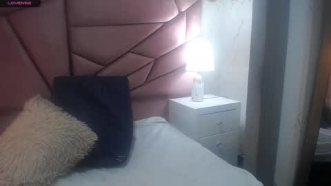 Vanessa  online show from March 28, 12:21 am