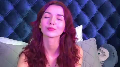 Snapshot of vanessavienne chatting on May 26, 4:14 pm VanessaVienne online show from May 26, 4:14 pm