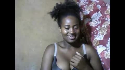 Snapshot of vaniah321 chatting on December 27, 1:39 pm vaniah321 online show from December 27, 1:39 pm