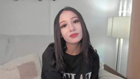 Snapshot of vanicha_007 chatting on March 4, 7:58 am Luna online show from March 4, 7:58 am