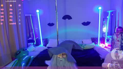 Skkye online show from December 14, 3:29 am