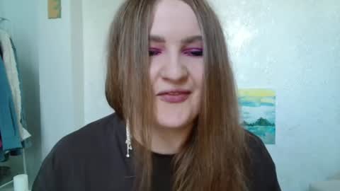 Snapshot of vanilladesire chatting on July 4, 10:32 am vanilladesire online show from July 4, 10:32 am