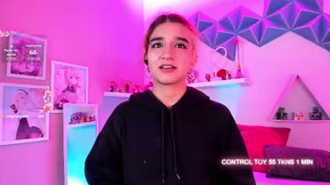 vanillafairy_ online show from June 11, 12:32 am