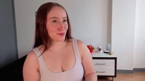 Snapshot of vanlet chatting on October 19, 5:46 pm Elizabeth online show from October 19, 5:46 pm