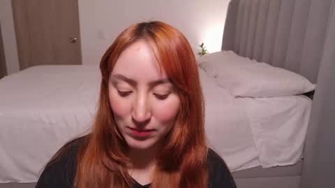 Elizabeth online show from July 9, 1:31 am