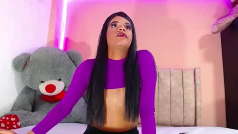 Snapshot of vannesa01 chatting on December 4, 7:12 pm vannesa01 online show from December 4, 7:12 pm