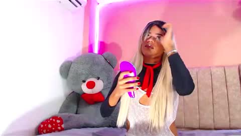 Snapshot of vannesa01 chatting on December 11, 4:42 pm vannesa01 online show from December 11, 4:42 pm