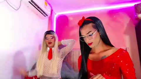 Snapshot of vannesa01 chatting on January 18, 11:44 pm vannesa01 online show from January 18, 11:44 pm