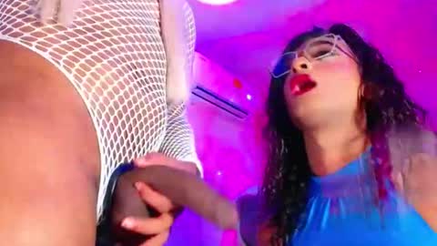 Snapshot of vannesa01 chatting on October 15, 7:47 pm vannesa01 online show from October 15, 7:47 pm