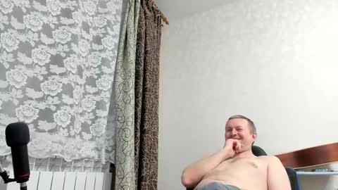 Snapshot of vano_822 chatting on February 27, 10:20 pm vano_822 online show from February 27, 10:20 pm