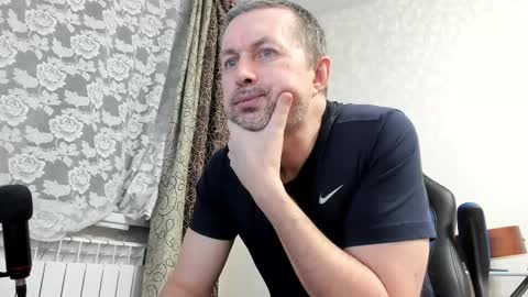 Snapshot of vano_822 chatting on March 5, 3:07 pm vano_822 online show from March 5, 3:07 pm