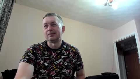 Snapshot of vano_822 chatting on September 9, 8:03 am vano_822 online show from September 9, 8:03 am