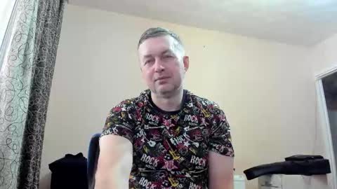 Snapshot of vano_822 chatting on September 11, 9:53 am vano_822 online show from September 11, 9:53 am
