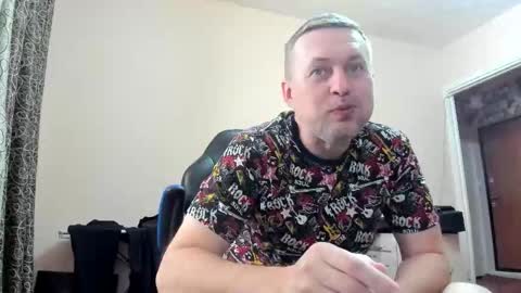 Snapshot of vano_822 chatting on September 12, 12:38 pm vano_822 online show from September 12, 12:38 pm