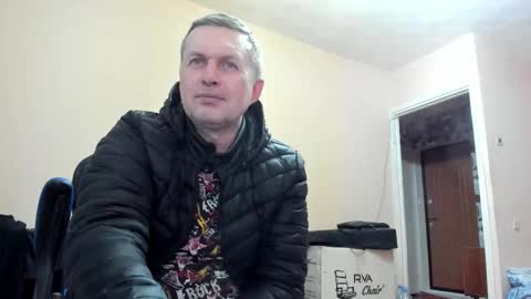 Snapshot of vano_822 chatting on October 2, 9:33 pm vano_822 online show from October 2, 9:33 pm