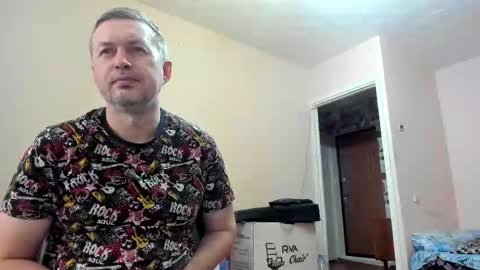 Snapshot of vano_822 chatting on October 7, 12:13 pm vano_822 online show from October 7, 12:13 pm