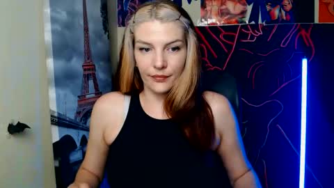 Vanessa online show from May 25, 4:46 pm