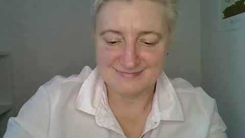 vea_motty online show from February 20, 1:44 pm