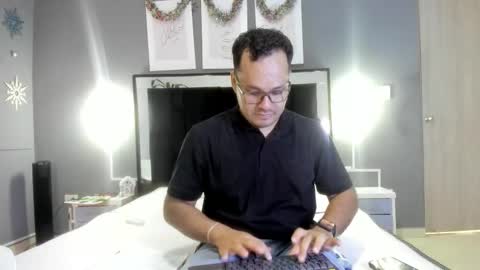 veci_and online show from January 6, 4:21 pm